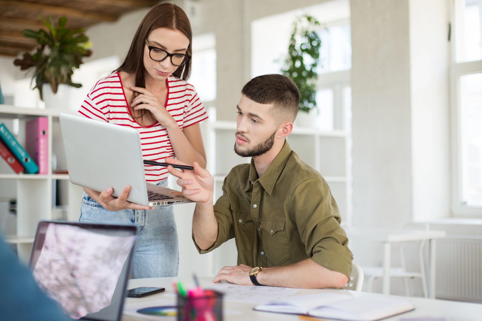What are reasons a visitor leaves a website?