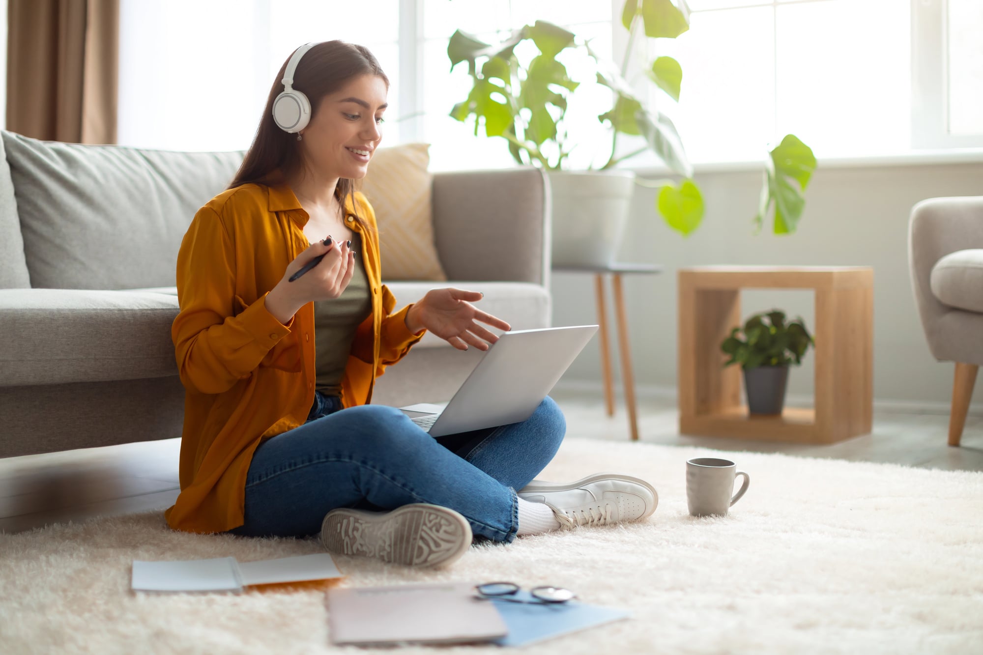 How can AI be used in business?